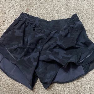 Lululemon Hotty Hot Shorts